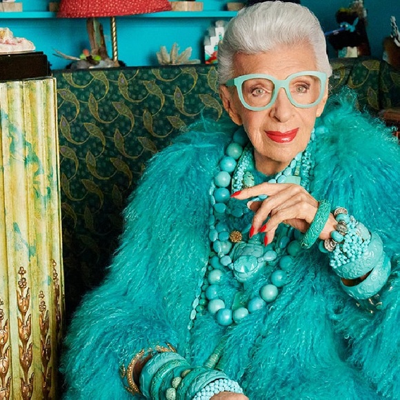 We are not the same. - Picture 4 of 7